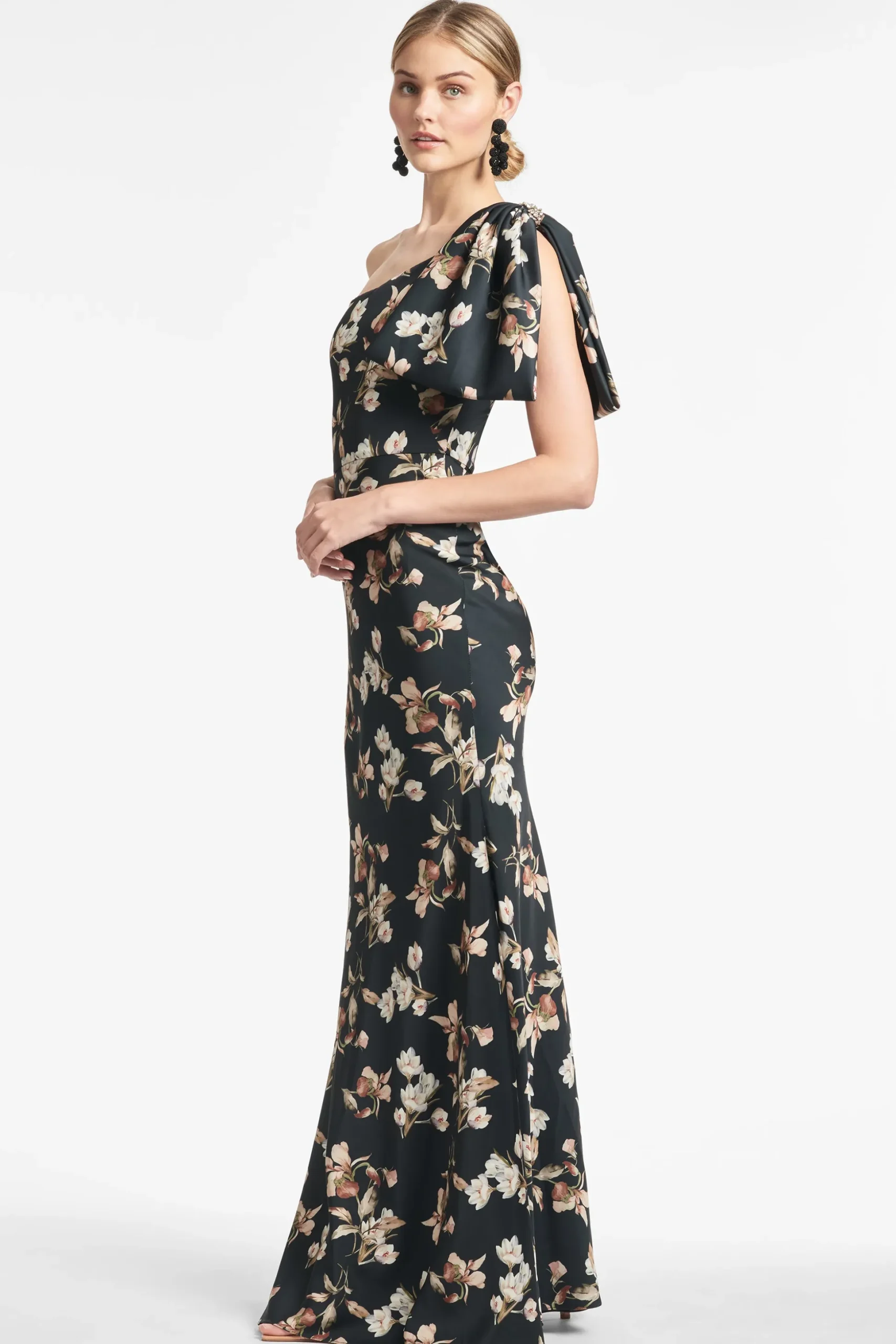 Sachin & Babi One Shoulder<Aubrey Gown - Black Venetia Petal Blackvenetiapetal