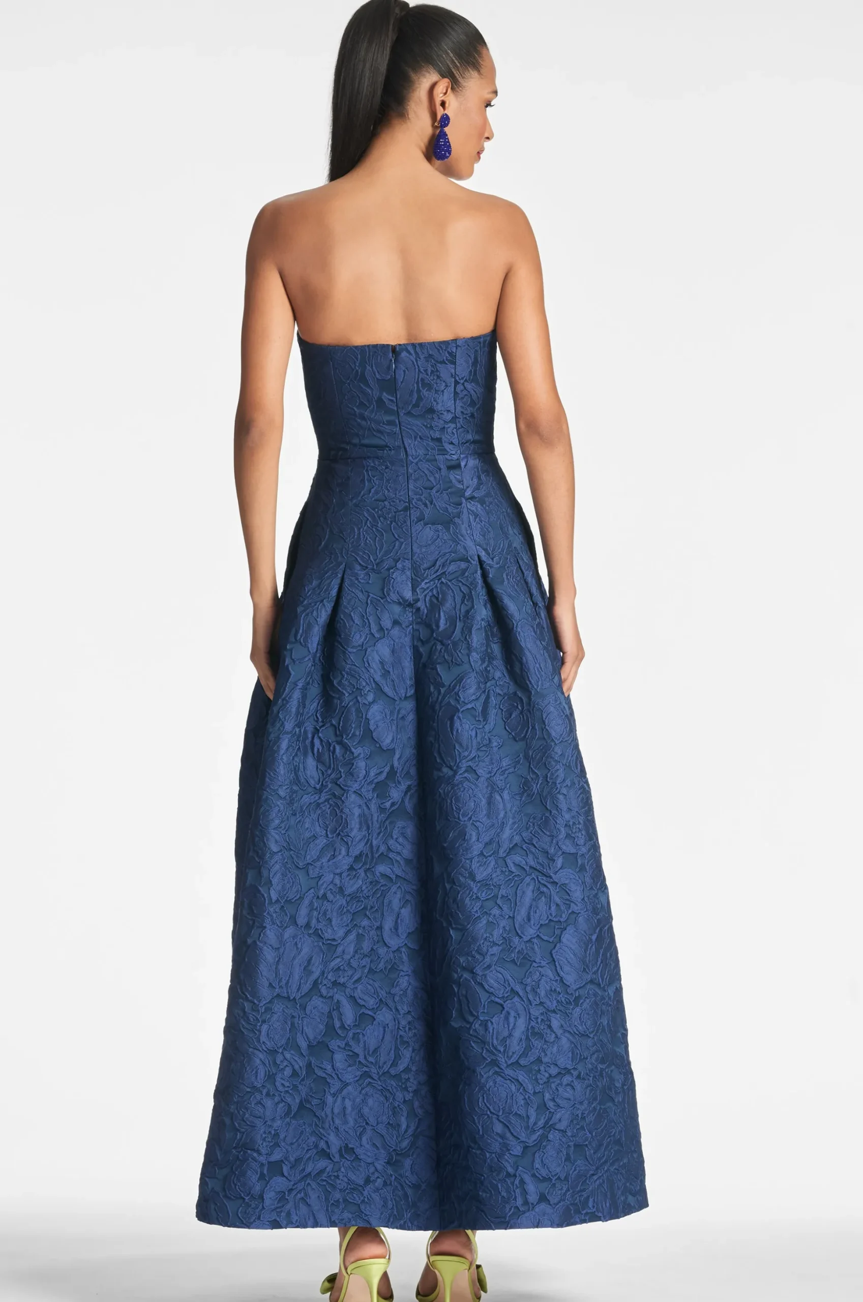 Sachin & Babi Strapless<Belle Gown - Midnight