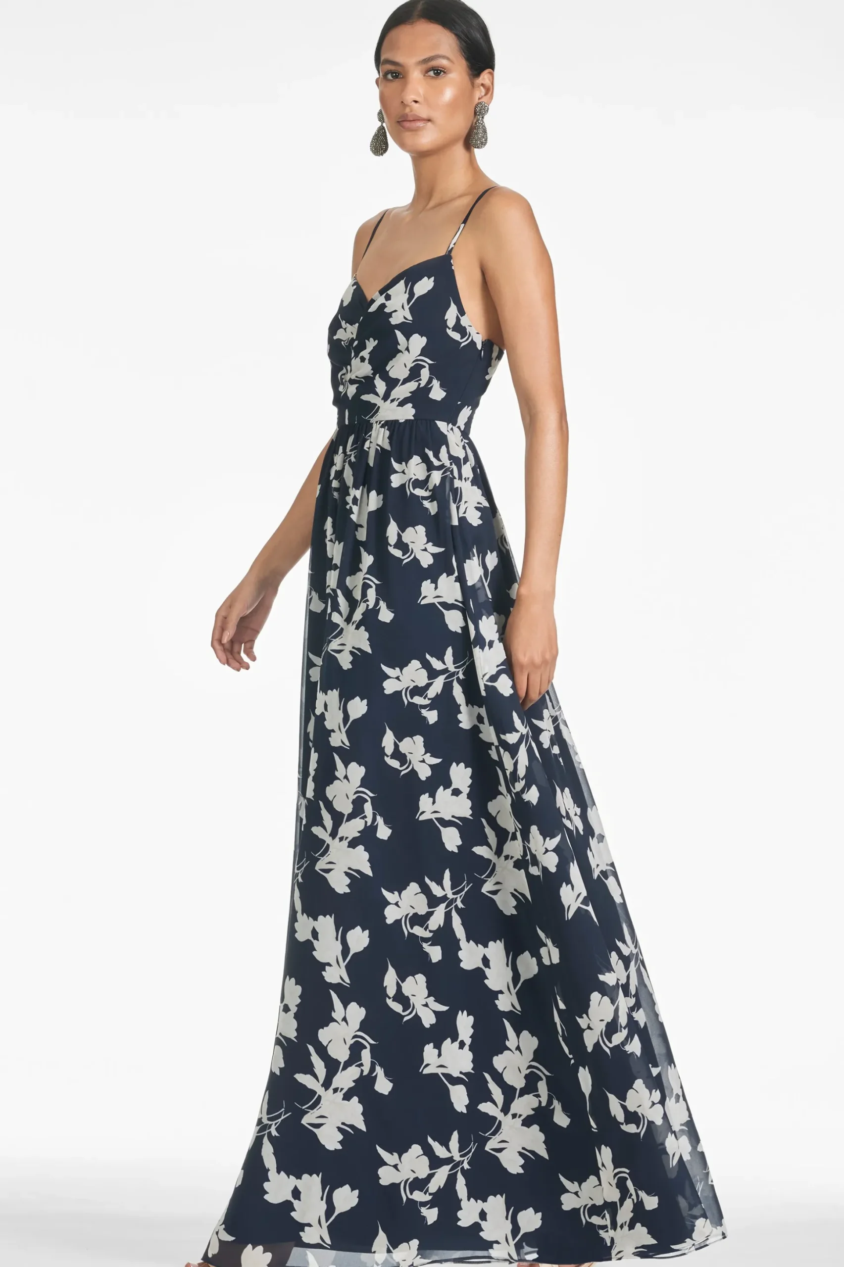 Sachin & Babi Plus Sizes|Sleeveless<Sienna Gown - Navy Venetia Petal Navyvenetiapetal