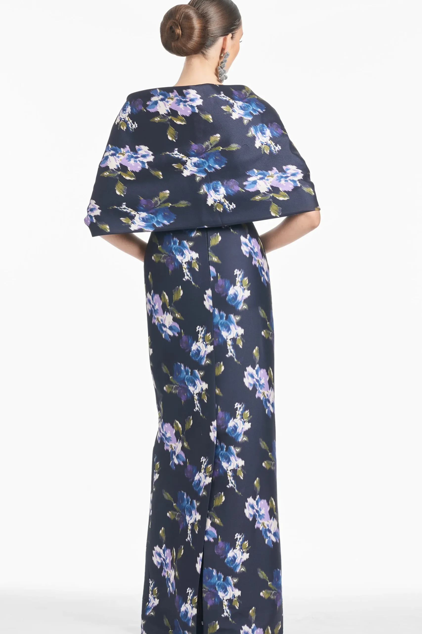 Sachin & Babi Shawls<The Hug Shawl - Midnight Corsage Midnightcorsage